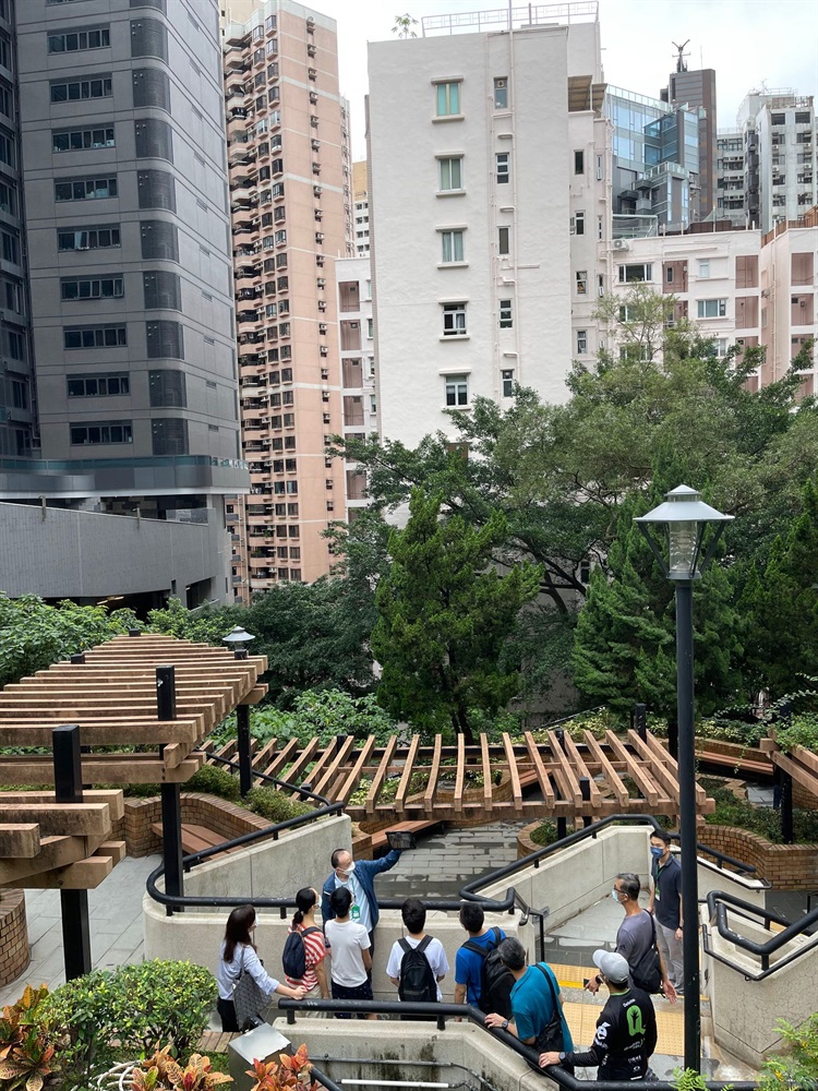 2022年6月18日為「六一八」山泥傾瀉事故50年，土力工程處於「寶珊道排水隧道 - 山泥傾瀉科技展學館」舉辦專題導賞參觀。排水隧道可減低寶珊地段一帶發生大型山泥傾瀉的風險，保障公眾安全。土力工程處希望透過是次參觀提高公眾對斜坡安全的認識，並提醒公眾對氣候變化和極端天氣帶來的山泥傾瀉風險保持警惕。